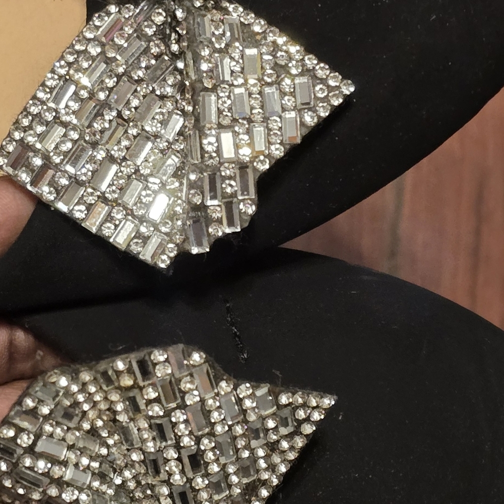 Black Ballerina Shoes With Rhinestone Bow - Picture 3 of 3
